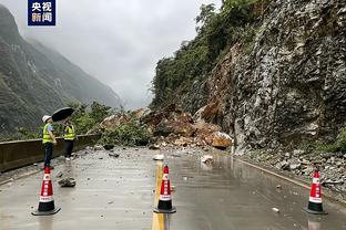 葡媒：上海申花正尝试引进攻击型中场莱安德罗-安德拉德