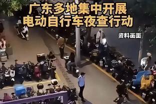 爱德华兹：不管是谁在篮下镇守 我都想冲进内线终结